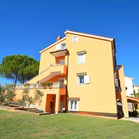 Apartments Mladenka Malinska Εξωτερικό φωτογραφία
