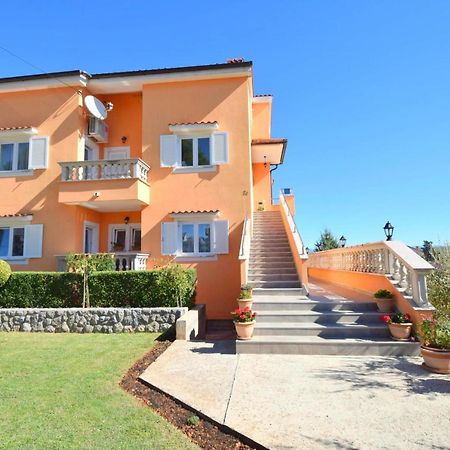Apartments Mladenka Malinska Εξωτερικό φωτογραφία